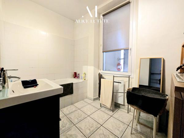 Marseille (13012) BARNEY - Immeuble de 122 m² en plein cœur de SAINT BARNABE