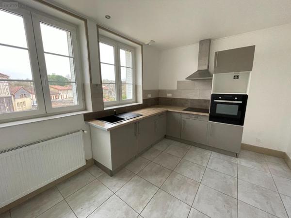 Immeuble à vendre à Brienne-le-Château dans l'Aube (10500), ref :