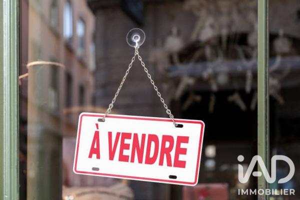 Maison à vendre 6 pièces 150 m² Saint-Saturnin-lès-Avignon