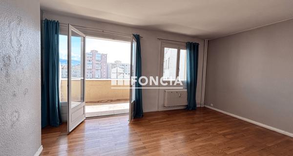 À vendre Appartement 4 pièces 78.02 m² - Saint-étienne 42000