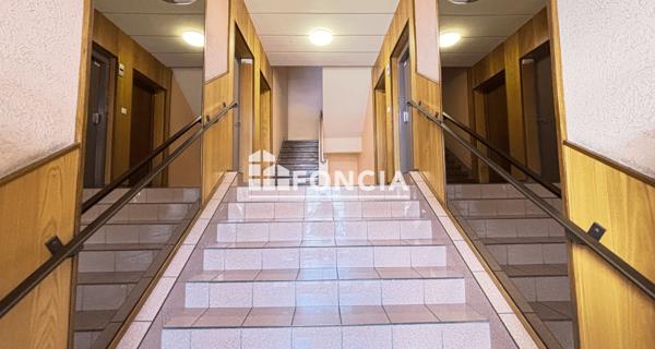 À vendre Appartement 4 pièces 78.02 m² - Saint-étienne 42000