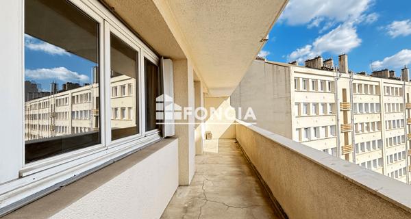 À vendre Appartement 4 pièces 78.02 m² - Saint-étienne 42000