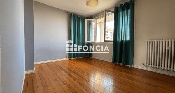 À vendre Appartement 4 pièces 78.02 m² - Saint-étienne 42000