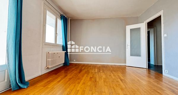 À vendre Appartement 4 pièces 78.02 m² - Saint-étienne 42000