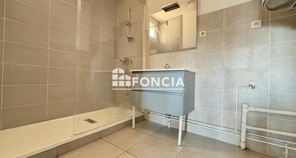 À vendre Appartement 4 pièces 78.02 m² - Saint-étienne 42000
