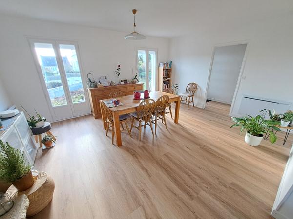 Concarneau - Maison de 105 m² avec vie de plain pied, lumineuse, proche de la ville.