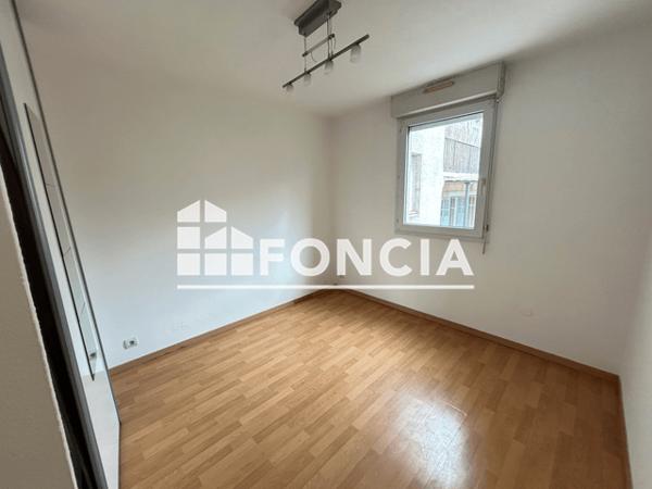 Location Appartement 2 pièces 35.66 m² - 1 RUE DU CDT ROLLAND Marseille 08 13008