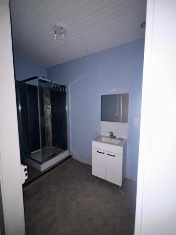 Appartement 132m2 , Bon état  , Bâtiment MARNAY CENTRE / OPPORTUNITE