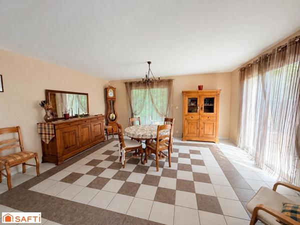 MAISON TRADITIONNELLE 6 CHAMBRES DE 137 M2 SUR TERRAIN DE 1600M2