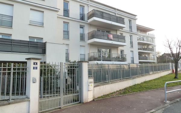 Appartement à louer    3 pièces • 55 m2 Vernouillet