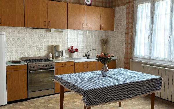 Maison à vendre    7 pièces •  Audierne