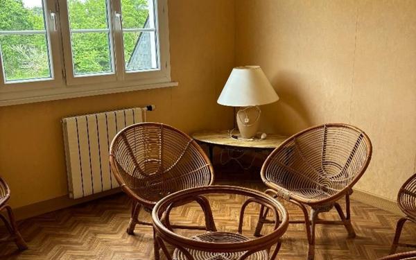 Maison à vendre    7 pièces •  Audierne