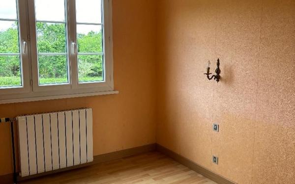 Maison à vendre    7 pièces •  Audierne