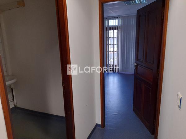 Location bureau Cayenne - 5 pièce(s) - 104 m² - 1 900 € / mois