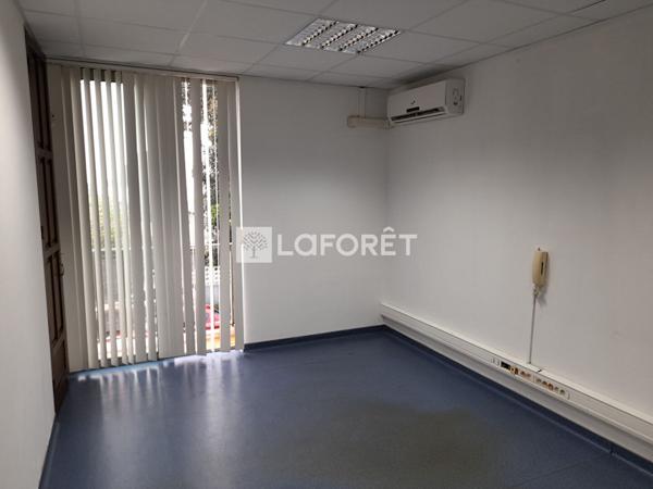 Location bureau Cayenne - 5 pièce(s) - 104 m² - 1 900 € / mois