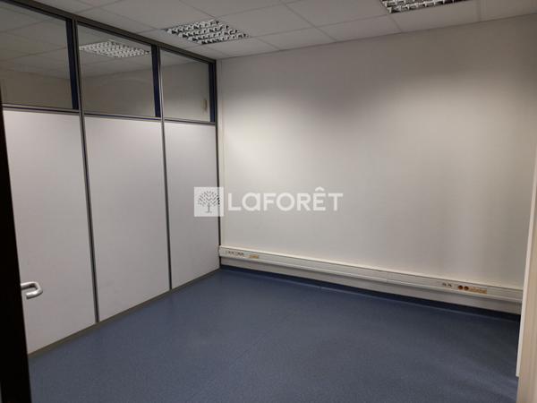 Location bureau Cayenne - 5 pièce(s) - 104 m² - 1 900 € / mois