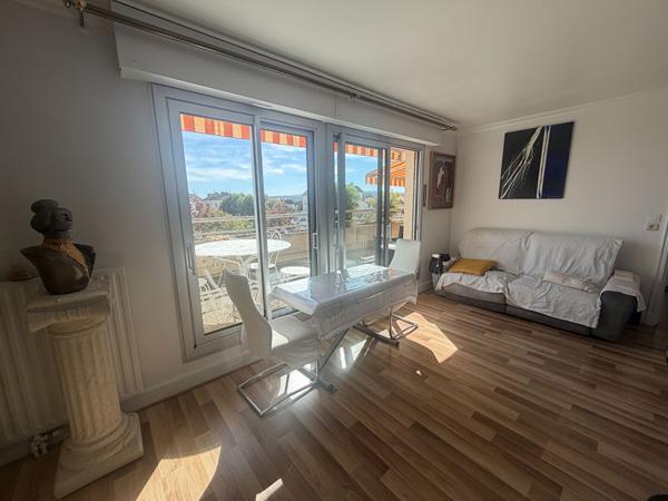 Appartement Dijon 3 pièce(s) 65.75 m2