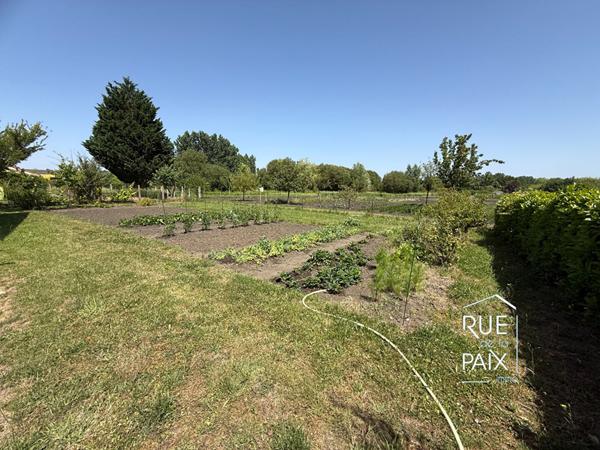 86140 LENCLOITRE Maison Lencloitre 4 pièce(s) 90.72 m2