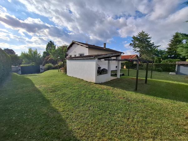 Maison 7 pièces - 174 m²