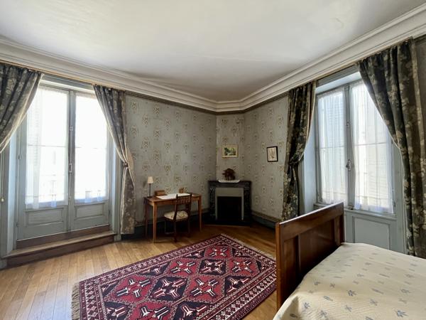 Maison à vendre à Javerlhac-et-la-Chapelle-Saint-Robert (24300) - Dordogne