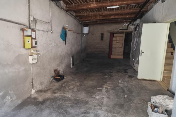 Le Muy – Maison de village avec garage – Centre-ville