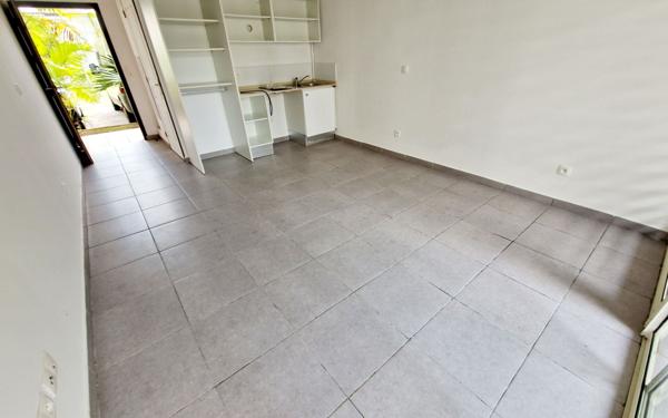 Appartement à vendre    1 pièce •  Cayenne