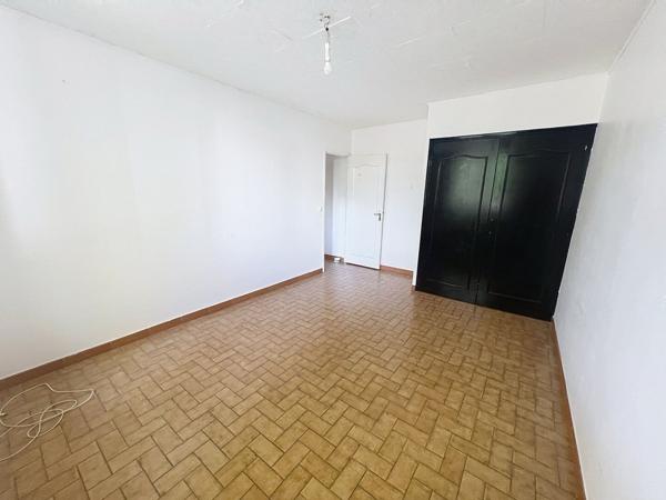 Appartement T2 proche centre ville avec cave