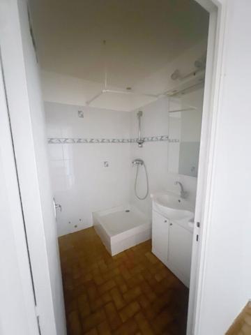 Appartement T2 proche centre ville avec cave