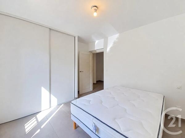 Appartement T3 à vendre  3 pièces - 66,25 m 2   BONIFACIO  - 201