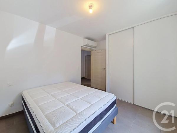 Appartement T3 à vendre  3 pièces - 66,25 m 2   BONIFACIO  - 201