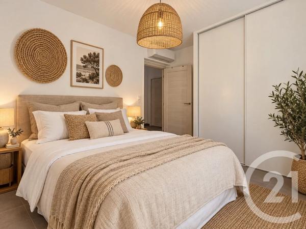 Appartement T3 à vendre  3 pièces - 66,25 m 2   BONIFACIO  - 201