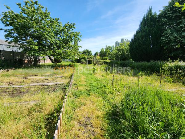 Vente
                Maison80 m² - 4 Pièces -
                    MONTCEAU LES MINES (71300)