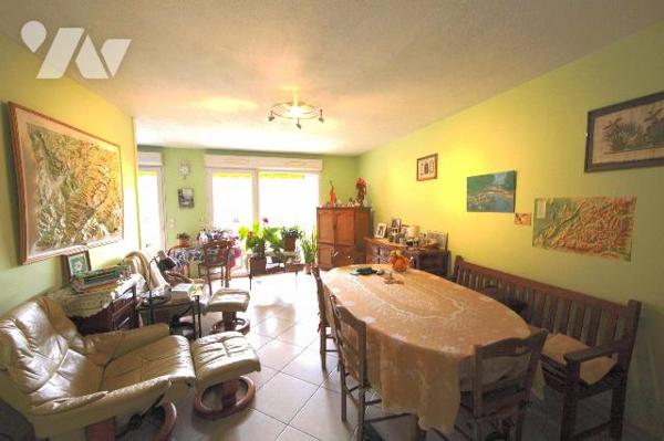 Appartement T3 avec terrasse de 30m² et garage