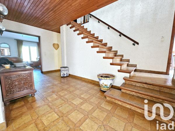 Maison traditionnelle 6 pièces de 202 m² à Cabestany (66330)