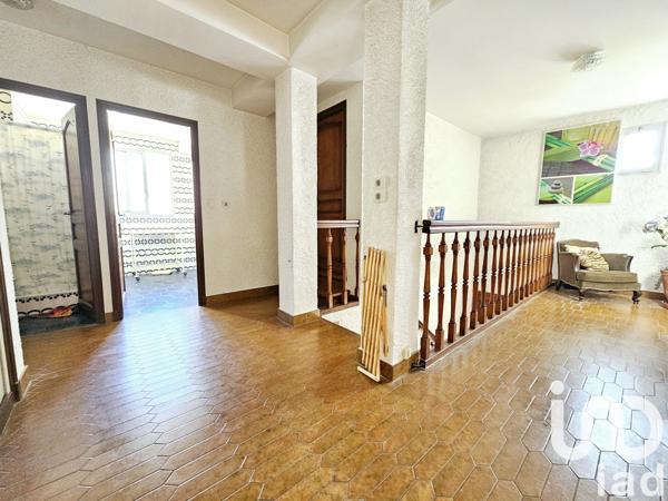 Maison traditionnelle 6 pièces de 202 m² à Cabestany (66330)