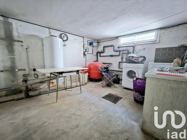 Maison traditionnelle 6 pièces de 202 m² à Cabestany (66330)