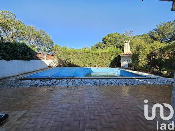 Maison traditionnelle 6 pièces de 202 m² à Cabestany (66330)