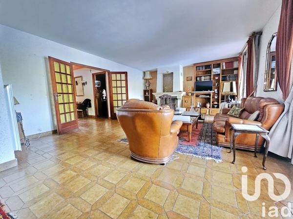 Maison traditionnelle 6 pièces de 202 m² à Cabestany (66330)