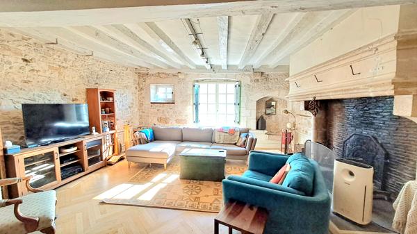 Maison à vendre à La Rochefoucauld-en-Angoumois (16110) - Charente