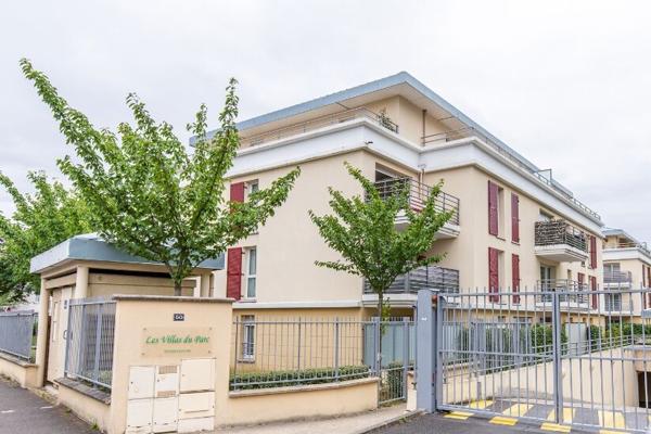 CHILLY MAZARIN : appartement 3 pièces à vendre