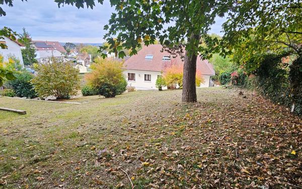 Maison à vendre    7 pièces •  La Ville-du-Bois