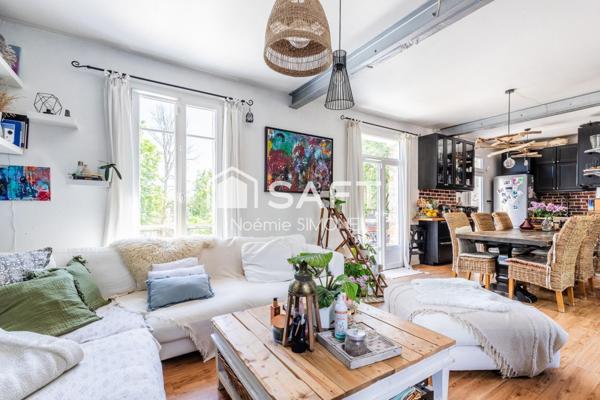 Coup de coeur assuré sur cette magnifique maison entièrement rénovée!