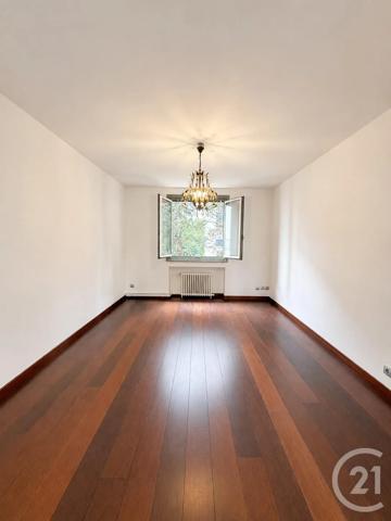 Appartement F4 à vendre  4 pièces - 83,70 m 2   OULLINS  - 69