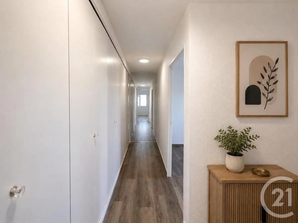 Appartement F4 à vendre  4 pièces - 83,70 m 2   OULLINS  - 69