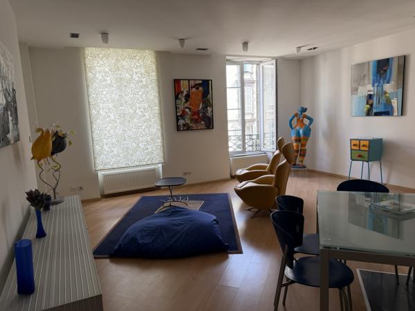 Appartement 2 pièce(s) 1 chambre(s) 56 m²