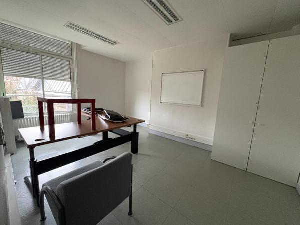 Location Bureau 563 80000 Amiens 871003