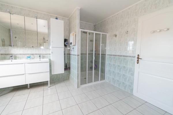 Maison à vendre 7 pièces (54)