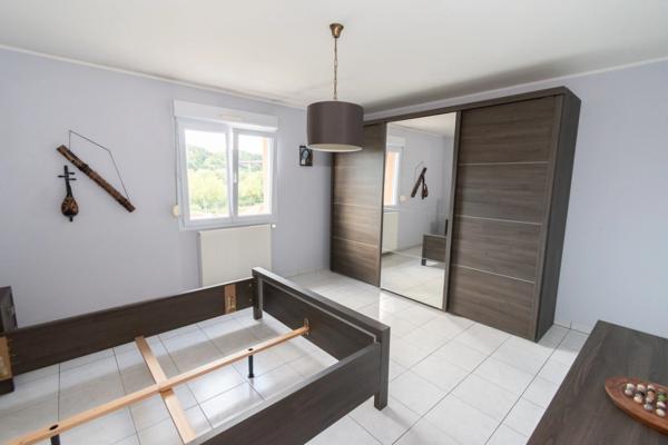 Maison à vendre 7 pièces (54)