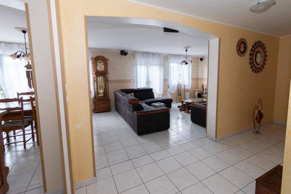 Maison à vendre 7 pièces (54)