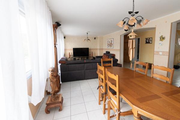 Maison à vendre 7 pièces (54)